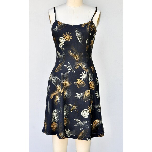 Fuzzi Dress Made in Italy Blondes Novelty Print Mini Dress Seashells XS - Picture 8 of 10